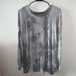 long sleeve light sweater